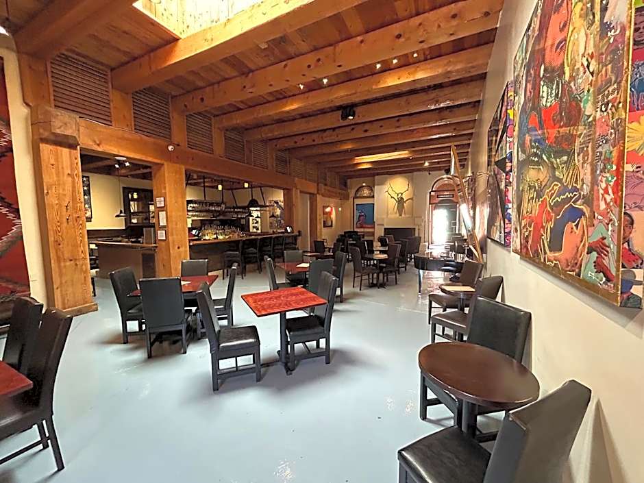 Inn at Vanessie