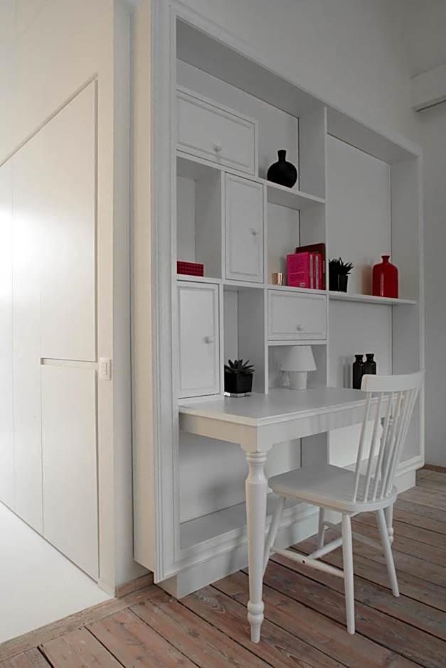 Maison Nationale City Flats & Suites