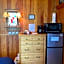 Whistling Winds Motel