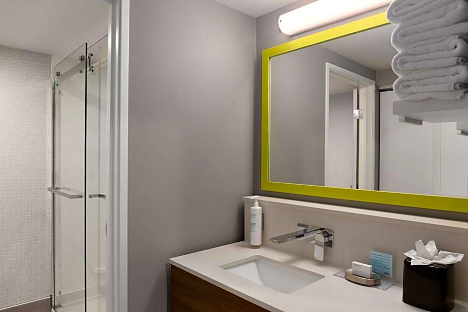 Hampton Inn By Hilton Spokane