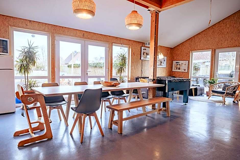 Hostel oder Ferienwohnung 1-16 Personen im BLAUEN HAUS