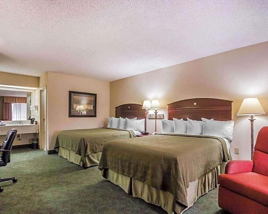 Quality Inn Paris
