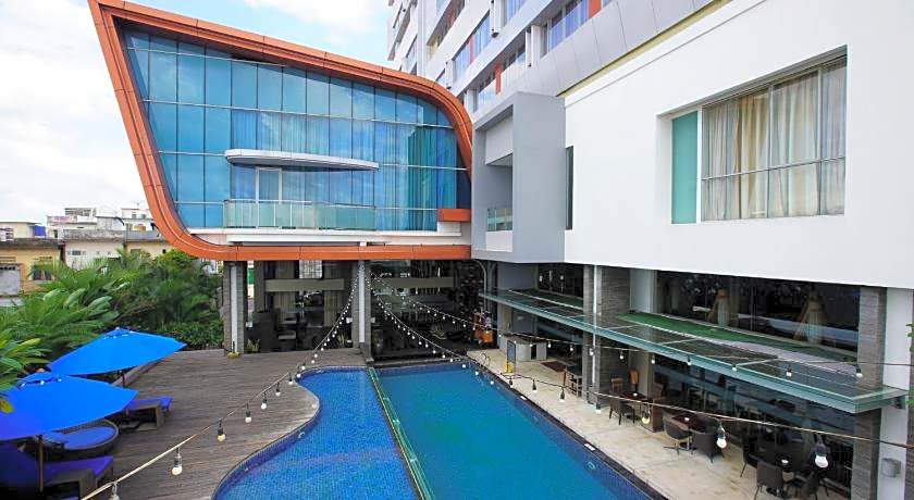 Aston Jambi Hotel And Conference Center