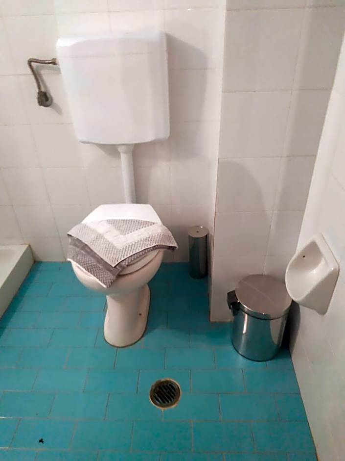 George Studios Stalis