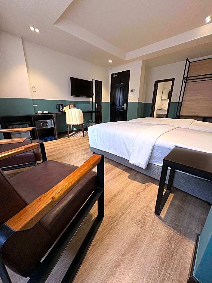 The Chill Suites- City Center