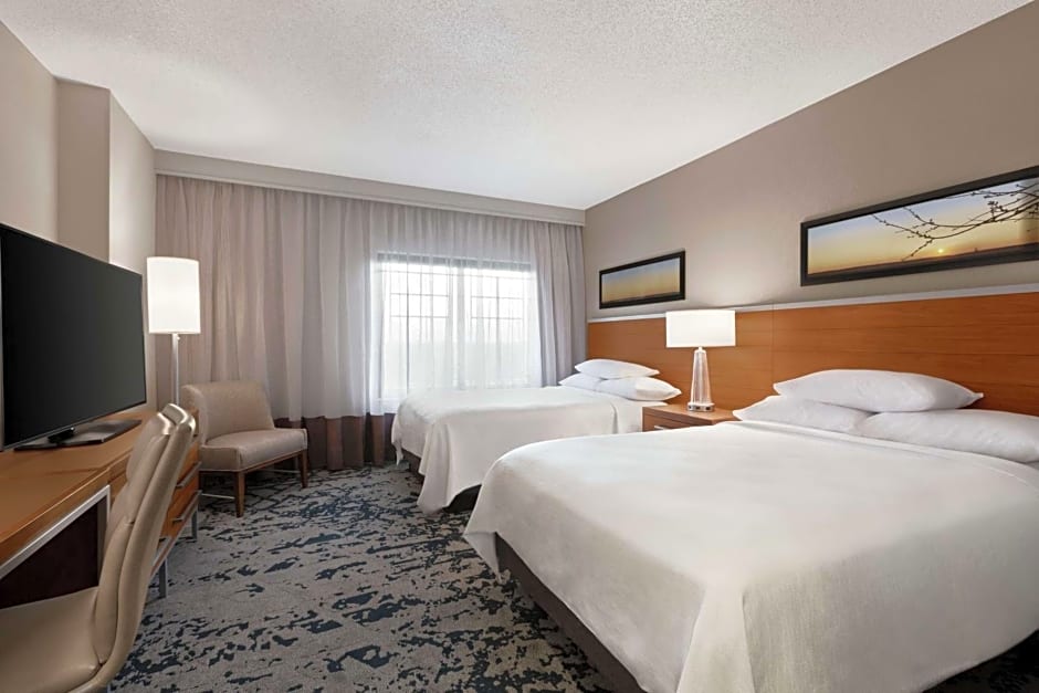 Embassy Suites By Hilton Dallas - Dfw Airport North At Outdoor World