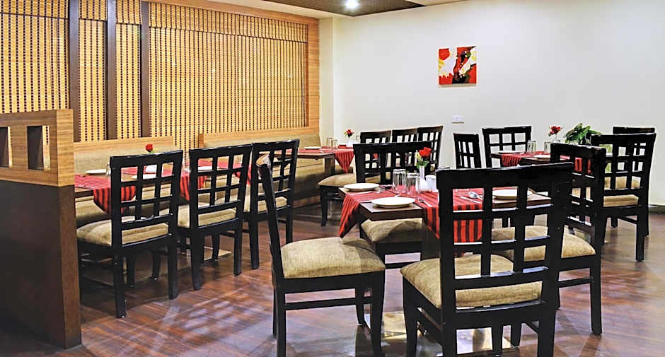 Regal Hotel (Pet-friendly)