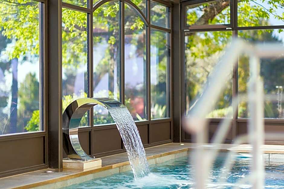 La Bastide De Tourtour Hotel & Spa