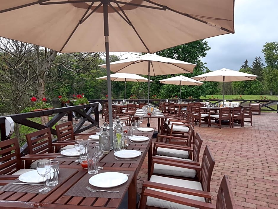 Szobi Malomkert Fogadó