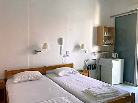 Double or Twin Room with Sea View