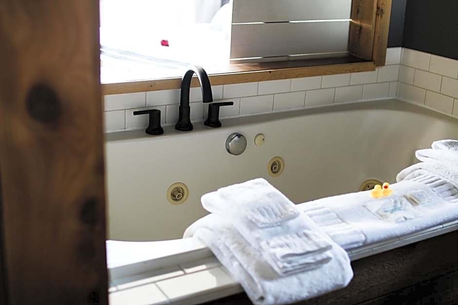 Inn at Discovery Coast