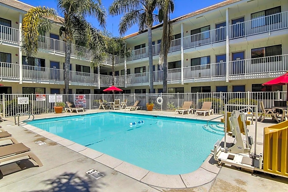 Motel 6-Carpinteria, CA - Santa Barbara - North