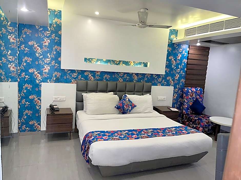 Hotel Narulas Aurrum