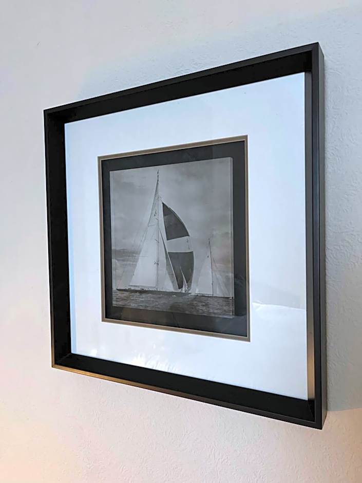 Johnny Dough's Conwy with Rooms