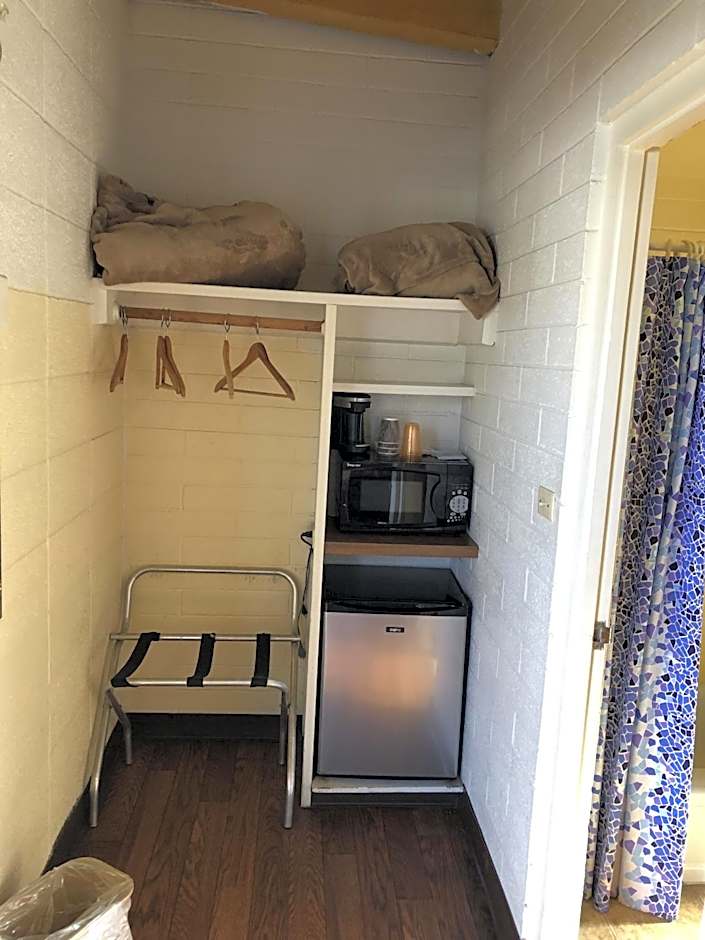 Sierra Lodge Three Rivers