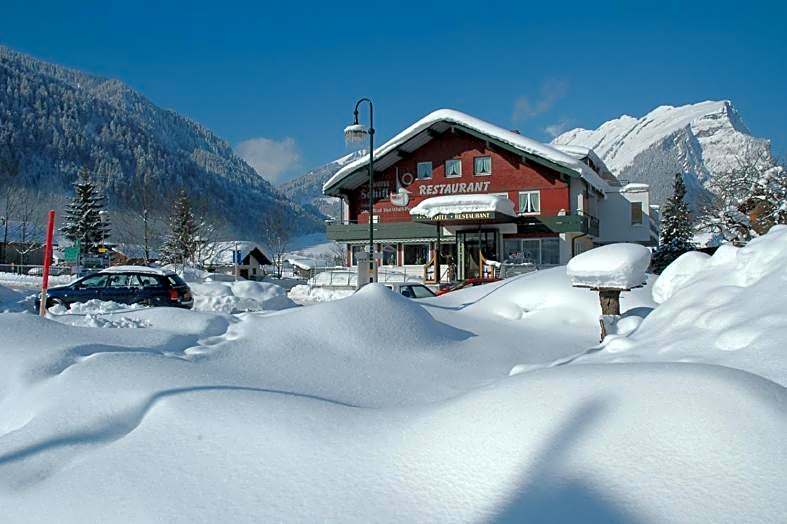 Das Schiff in den Bergen