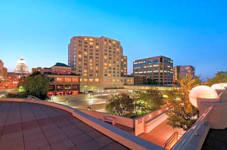 Hilton Madison Monona Terrace