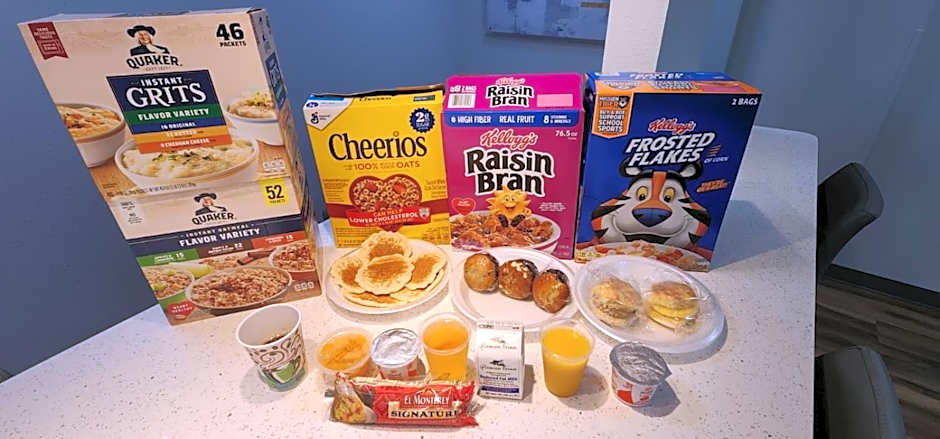 Microtel Inn & Suites by Wyndham Southern Pines / Pinehurst