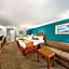 Best Western Harbour Inn & Suites Huntington - Sunset Beach