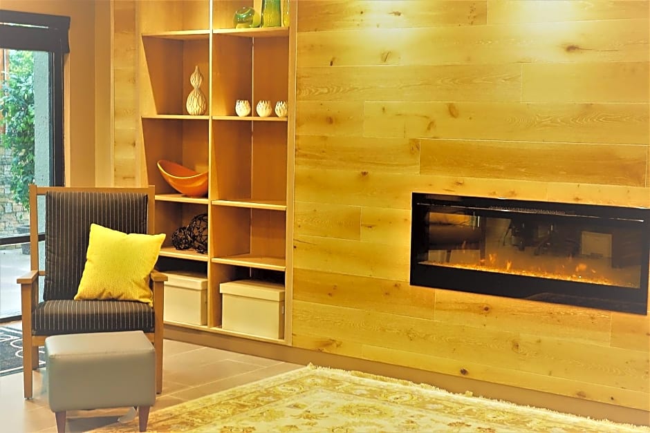 Country Inn & Suites by Radisson, La Crosse, WI