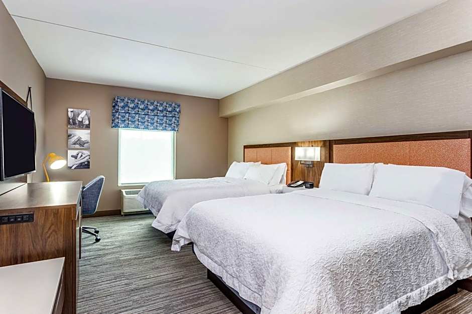 Hampton Inn & Suites Kittery-Portsmouth