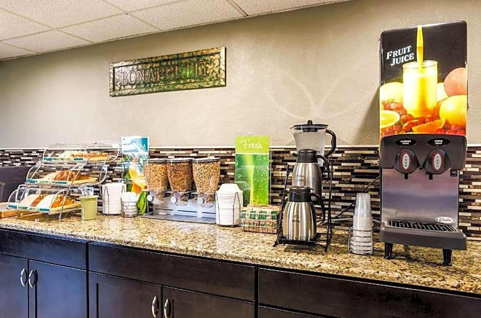 Quality Inn & Suites