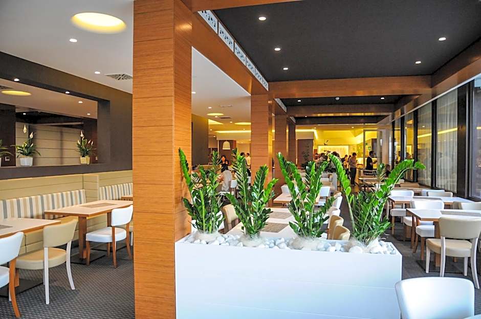 Oxygen Lifestyle Hotel