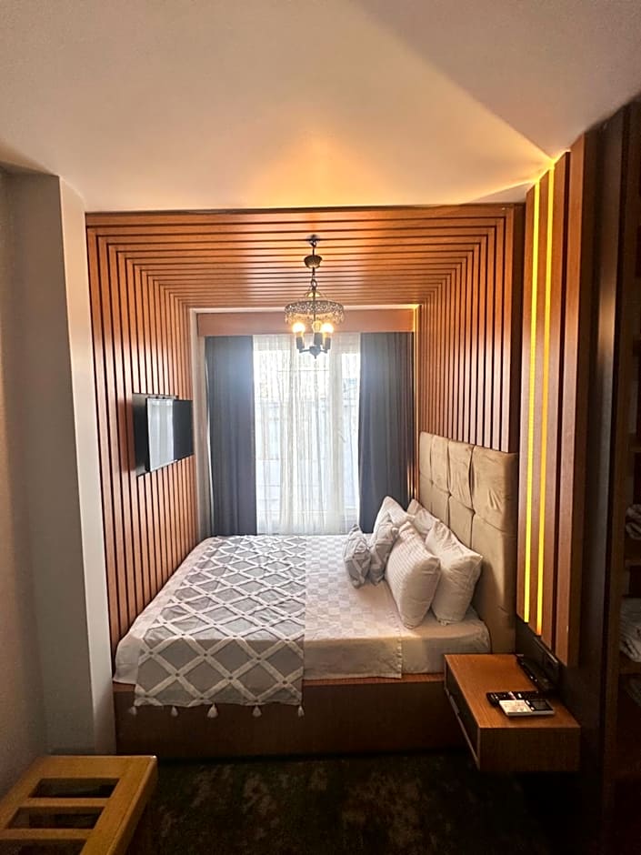 Taksim Cetinkaya Suite