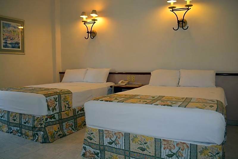 Ruiz Miln Hotel