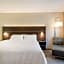 Holiday Inn Express Hotel & Suites Custer