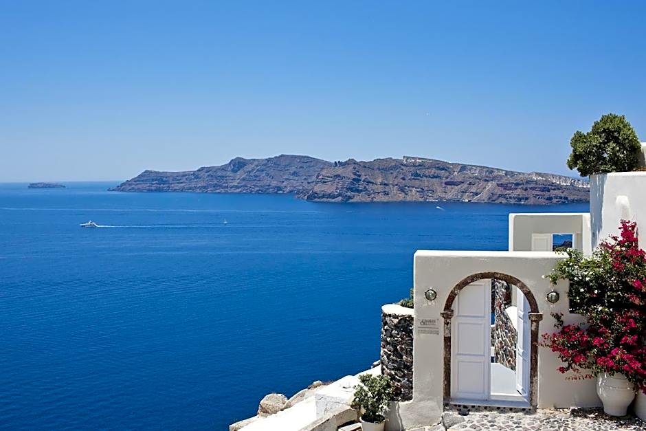 Canaves Oia Suites - Small Luxury Hotels of the World
