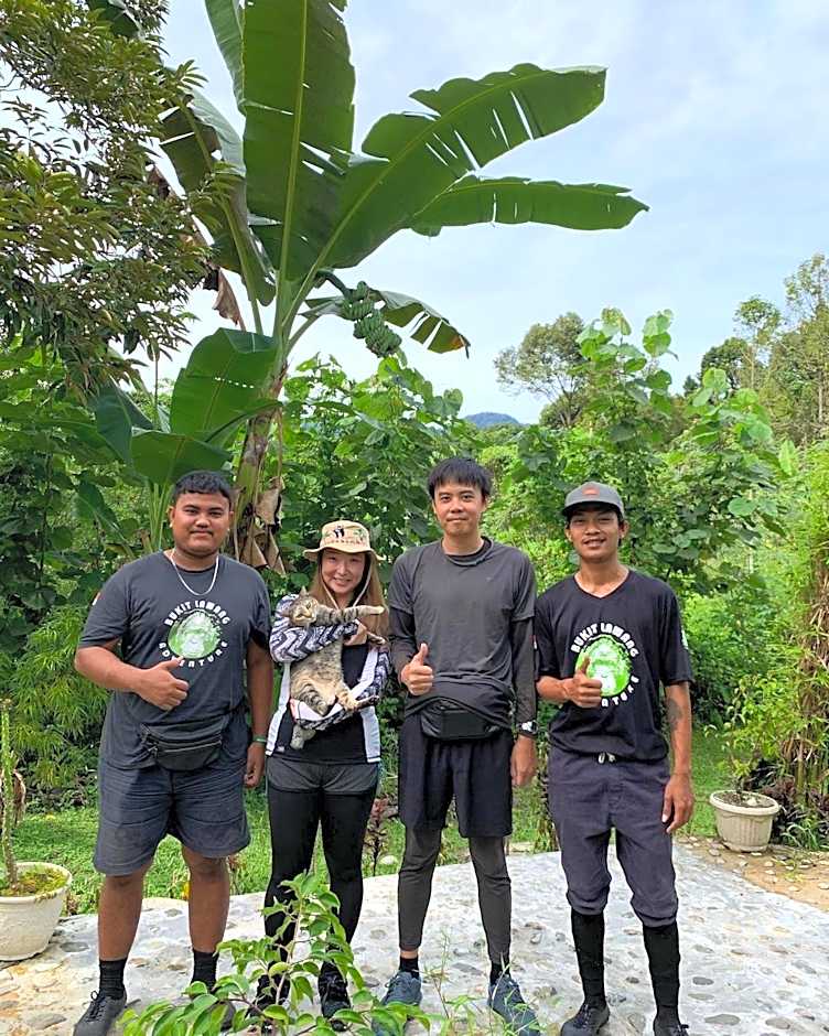 Gino's Place - Guest House & Jungle Trekking