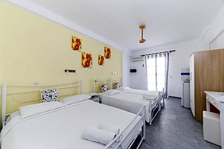 Family Studio Semi Basement