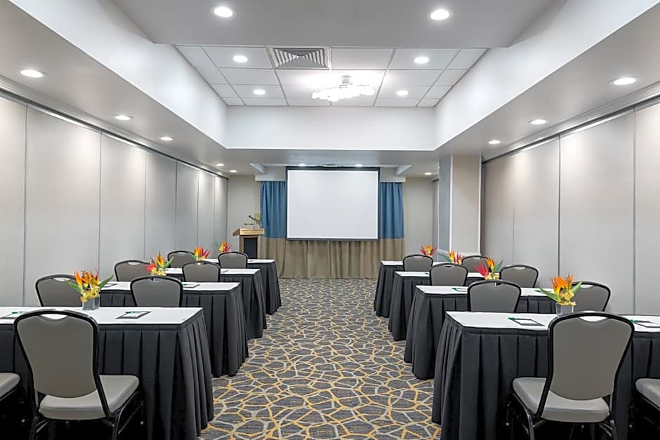 Holiday Inn Fort Lauderdale Airport By IHG