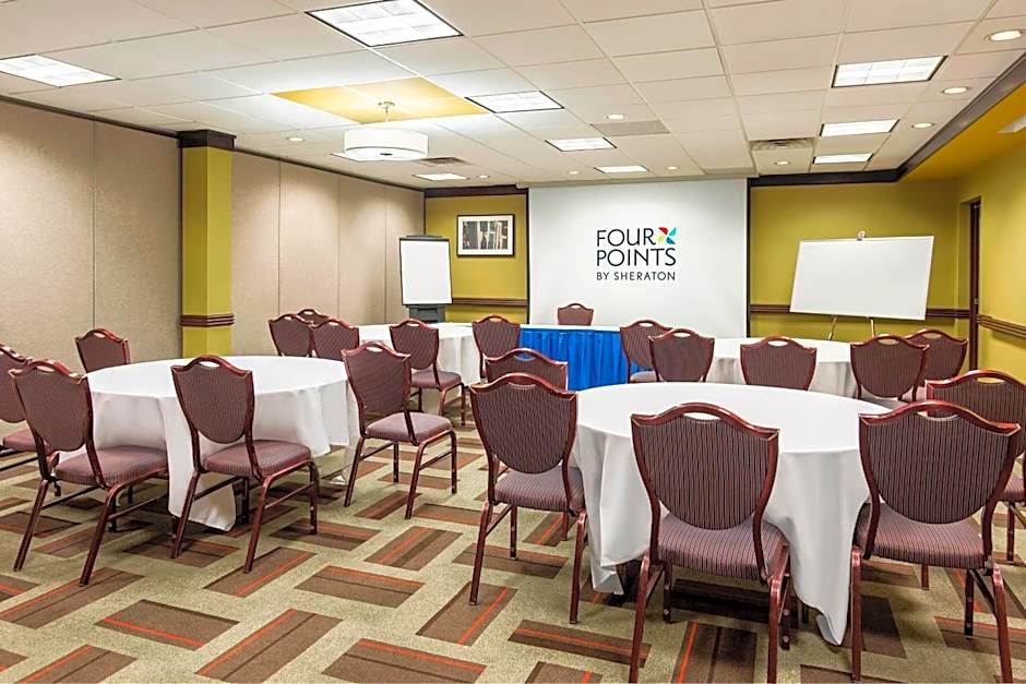 Four Points by Sheraton Chicago OHare Airport