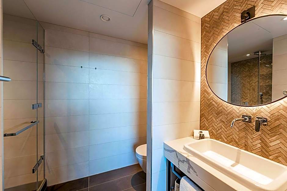 The Fellows House Cambridge, Curio Collection by Hilton