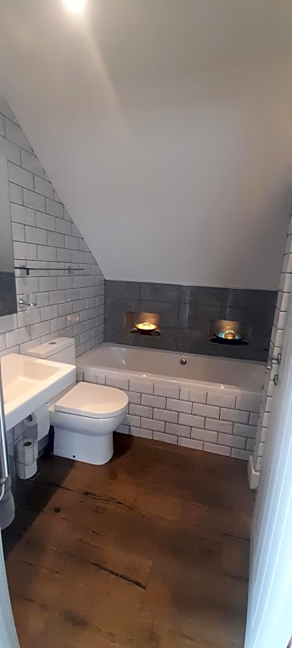 Little Orchard House