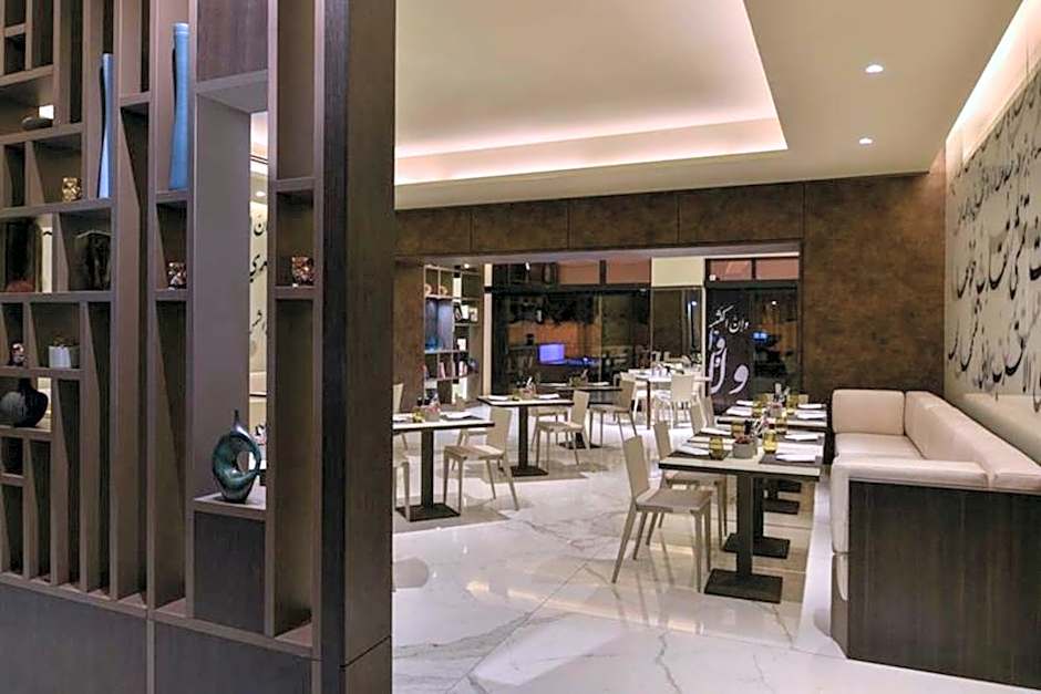 voco Doha West Bay Suites By IHG