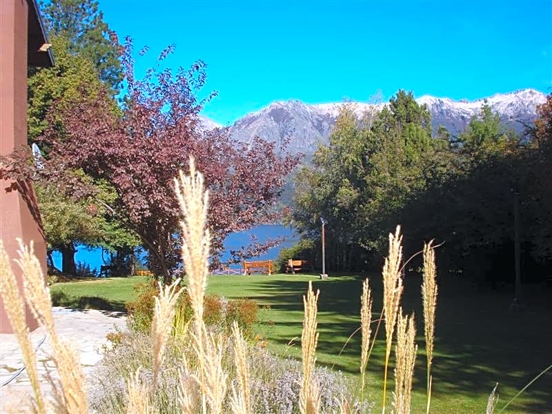 Lago Gutierrez Lodge