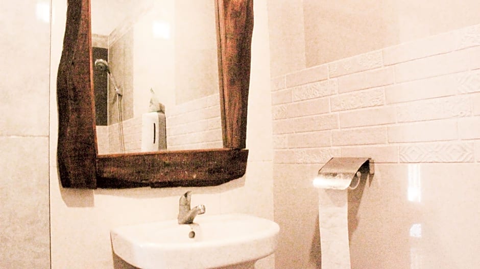 Ndalem Joglo Krawitan Syariah