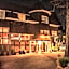 Cedar Gables Inn