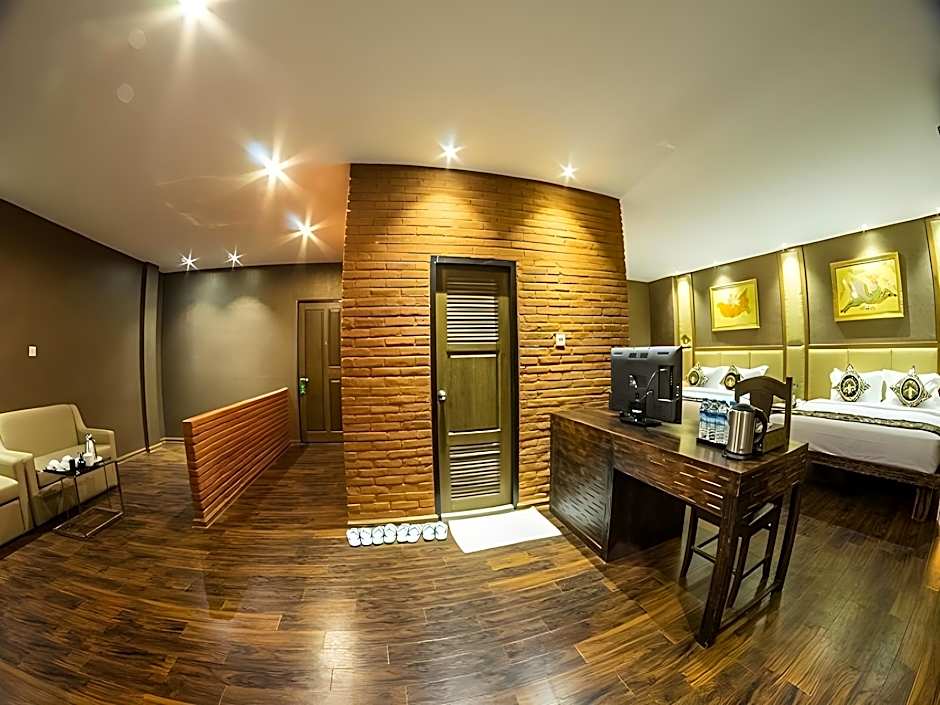 Bagan Landmark Hotel