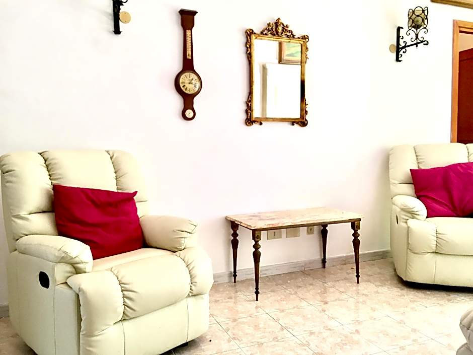 HIstoric Luxury Villa,sea view, private parking