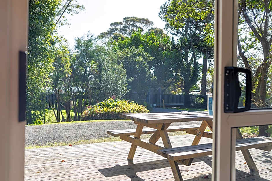 Ahipara TOP 10 Holiday Park