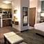 Staybridge Suites Columbia-Highway 63 & I-70 By IHG