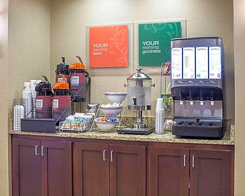 Comfort Suites Minot South