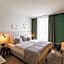 Holiday Inn - the niu, Tab Dusseldorf Main Station By IHG