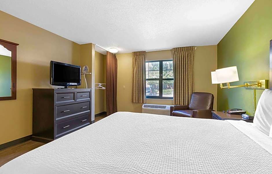 Extended Stay America Select Suites - Chesapeake - Churchland Blvd.