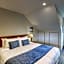 Garden Court Suites & Apartments