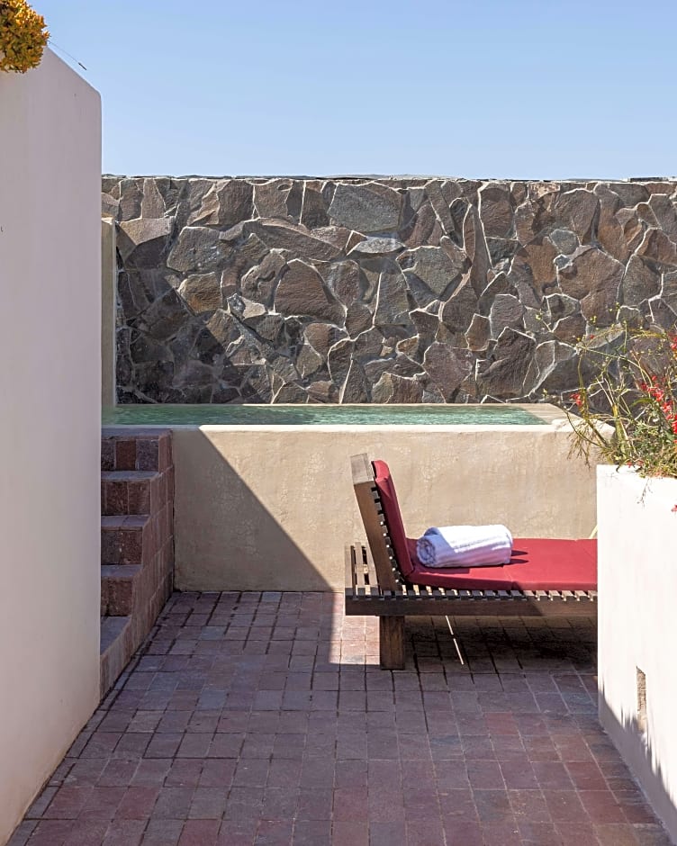 Albor San Miguel de Allende, Tapestry Collection